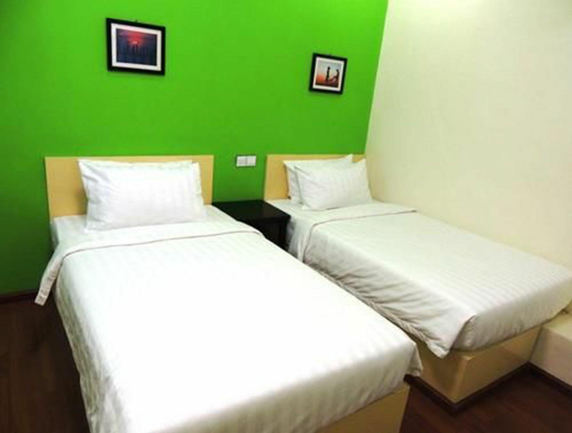 Lotus Bed & Breakfast Yangon Exterior photo